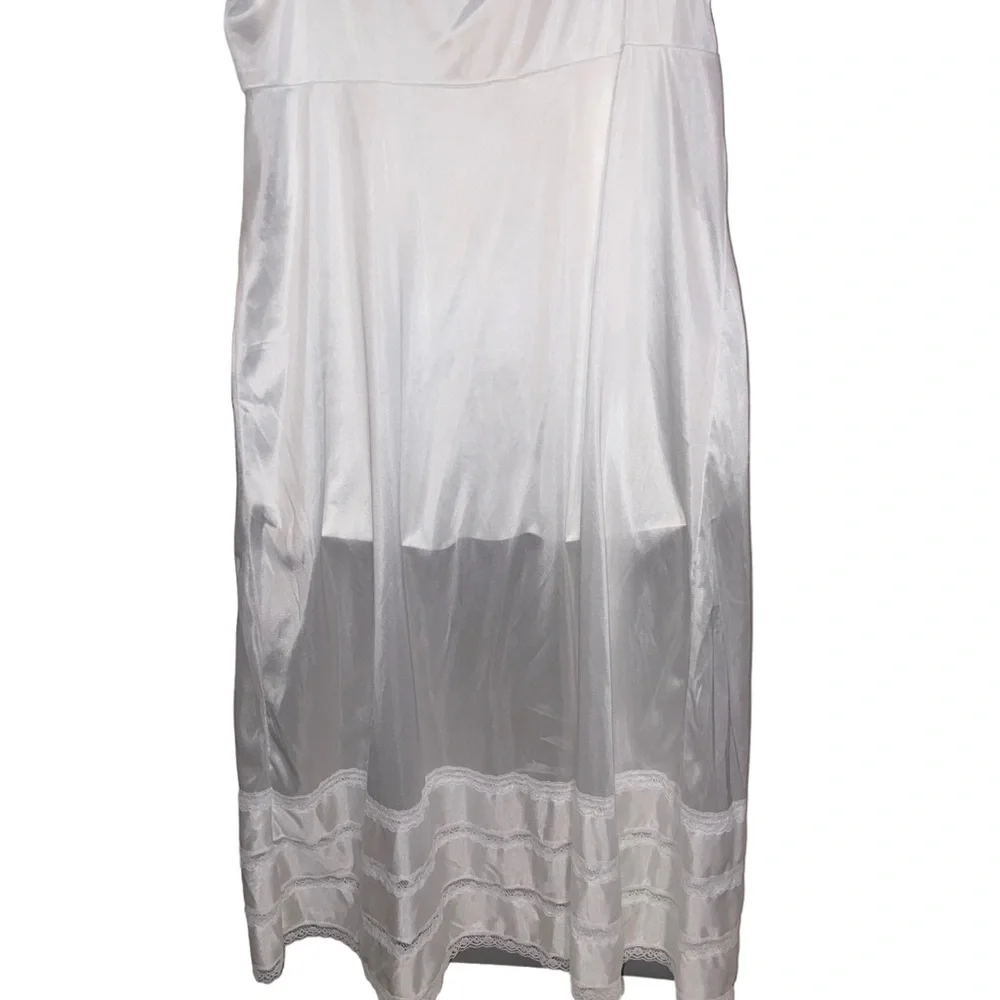 Vintage Nylon Slip Under Dress Womens Size 38 White Silky Satin Adjustable Strap - Picture 4 of 11